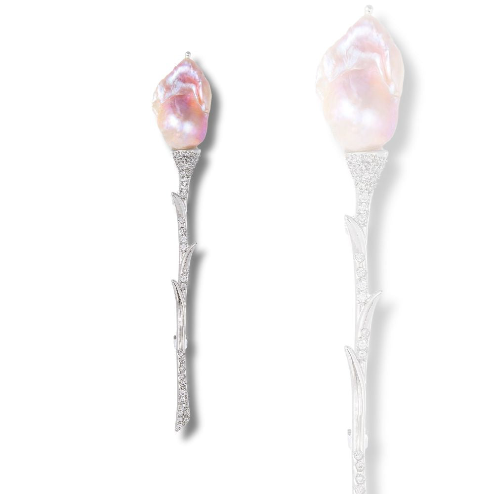 MINERVA I Pearl Brooch