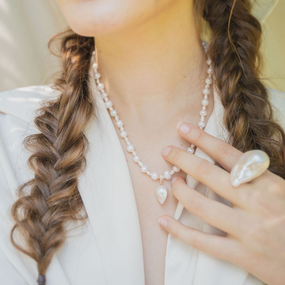 MAKAYLA Pearl Necklace Detachable Pendant