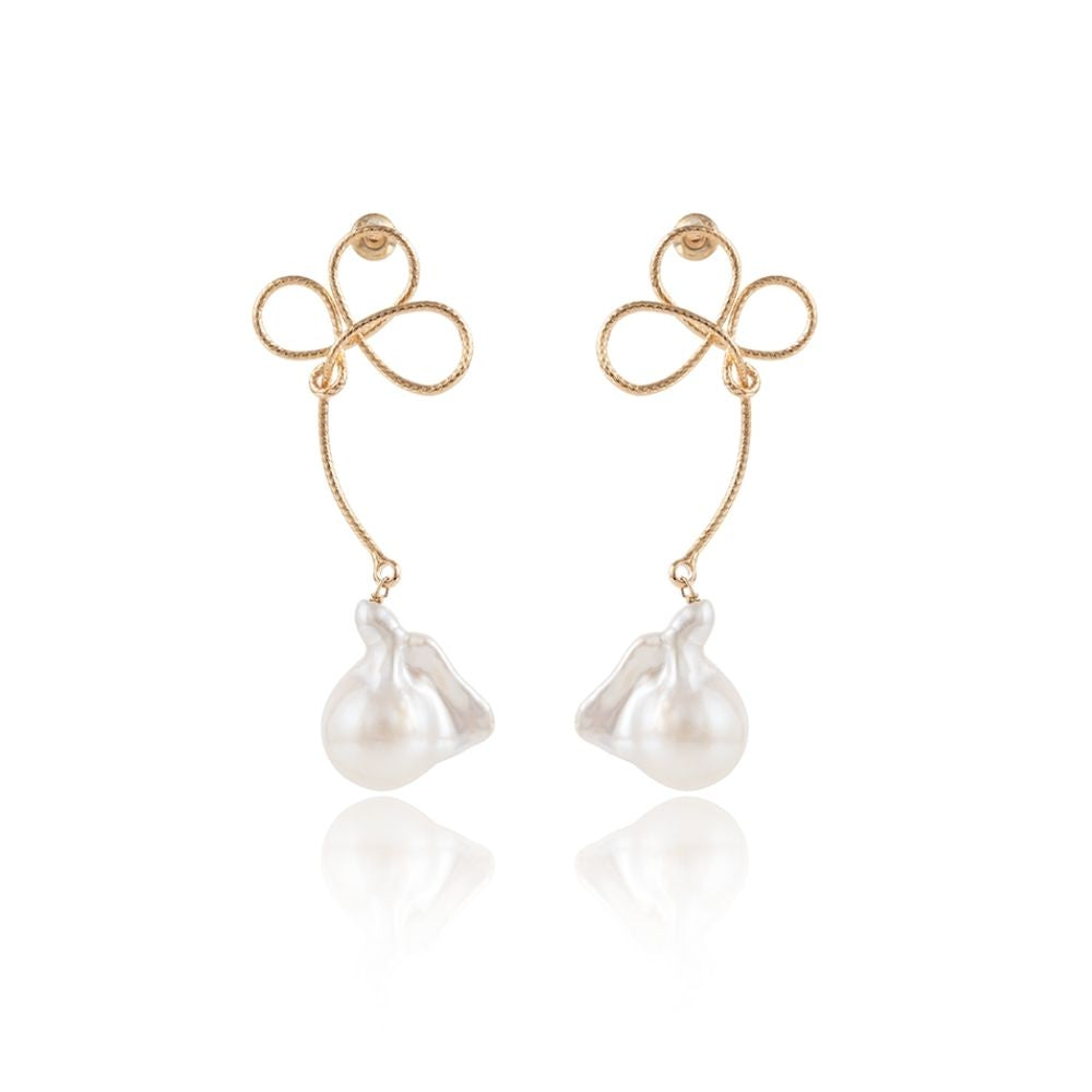 MINNA Wire Clover Baroque Pearl Dangle Earrings